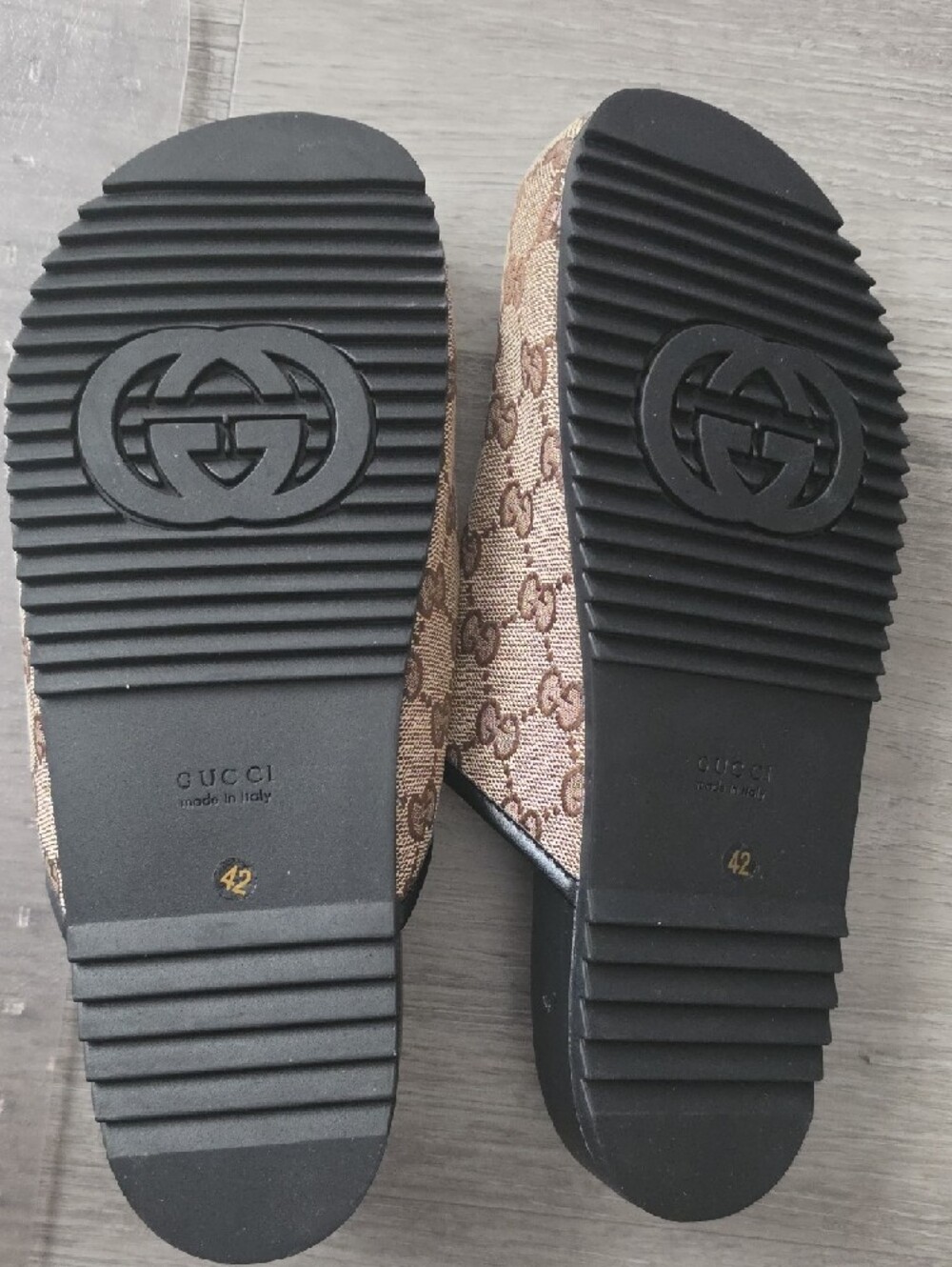 Gucci Beige/Brown GG Canvas Horsebit Slip-Ons - Picture 4 of 4